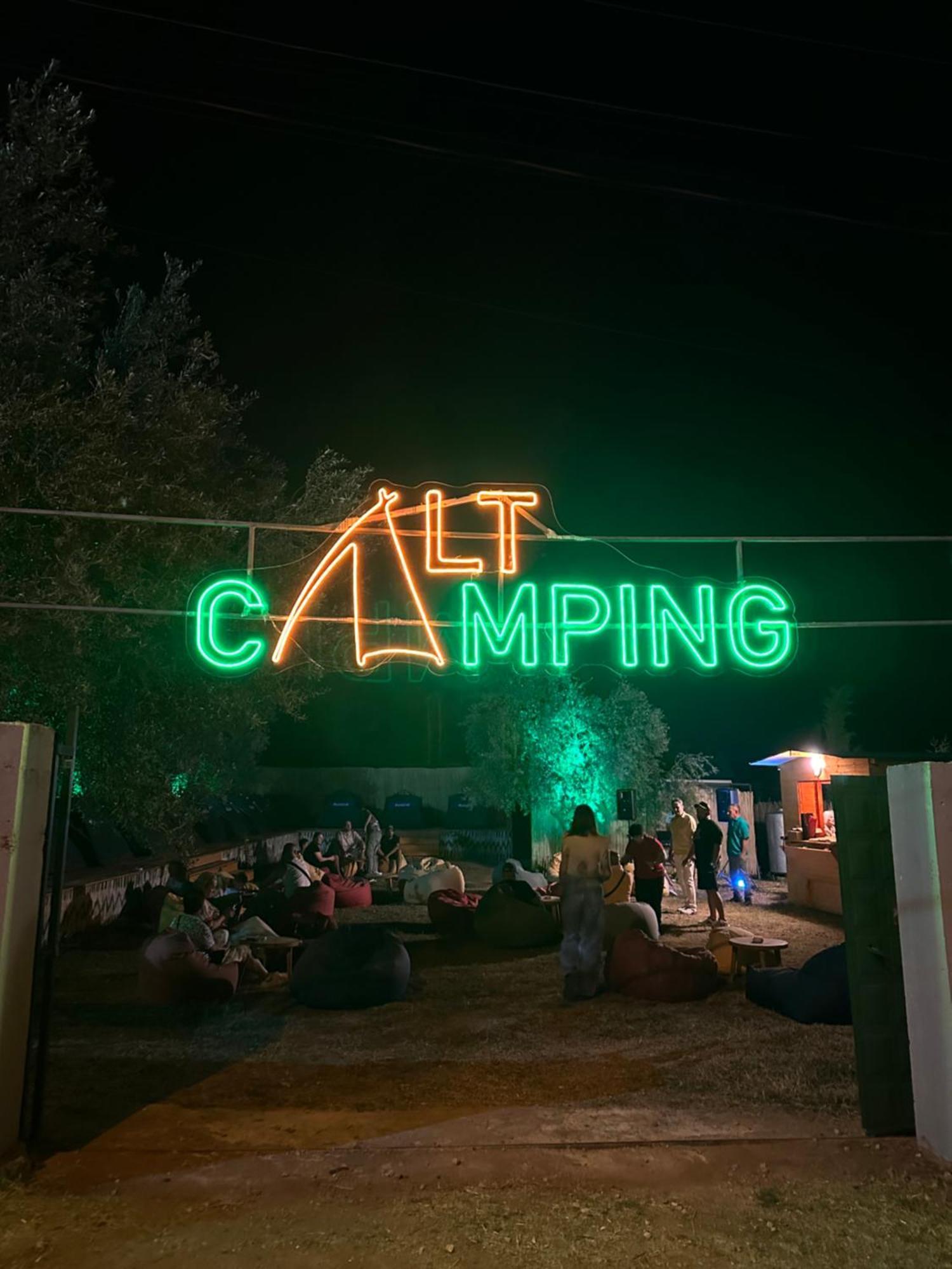 Alt Camping Hotel Dhermi Exterior photo