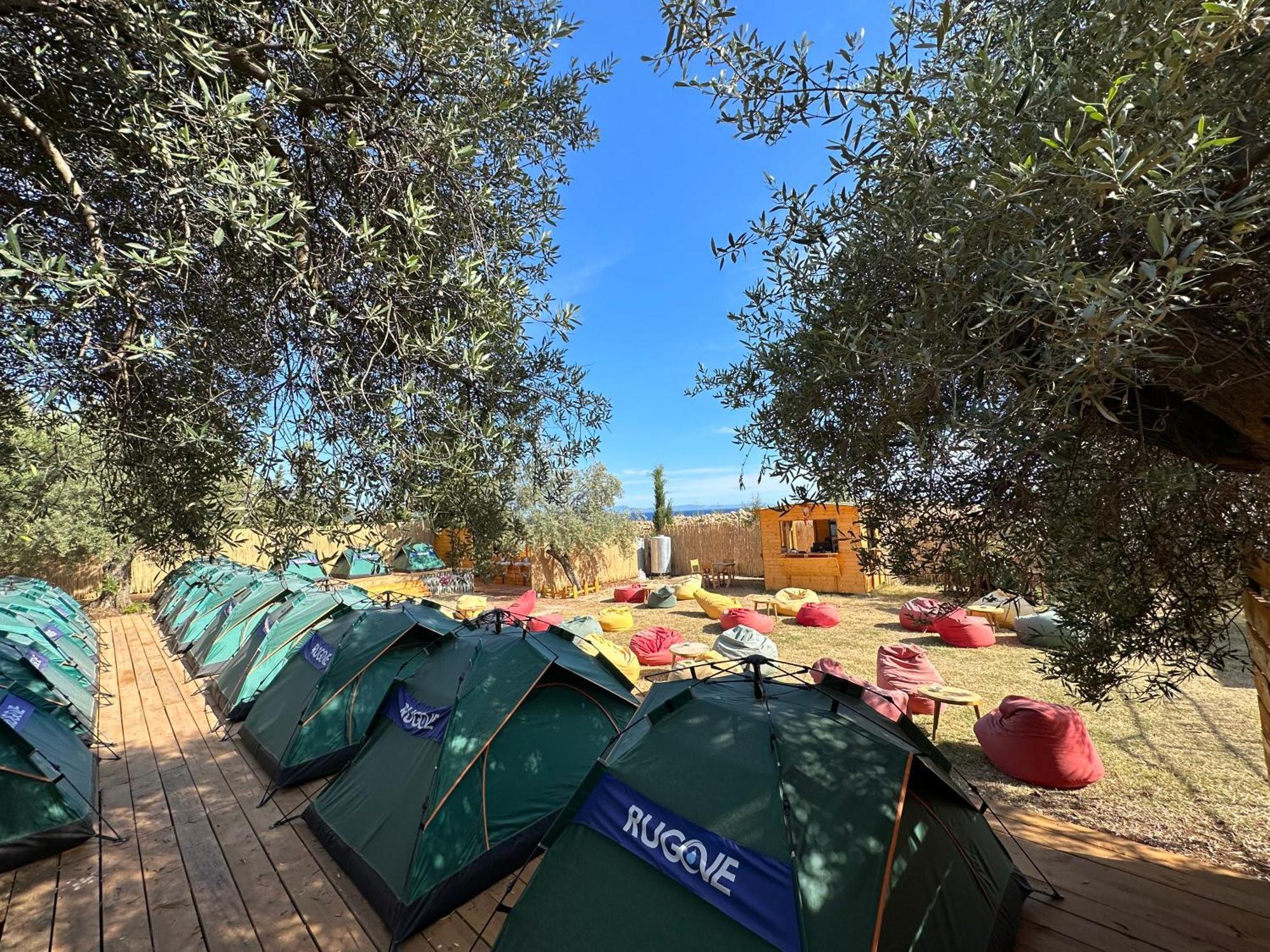 Alt Camping Hotel Dhermi Exterior photo